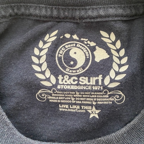 T&C Surf Designs Hawaii Black & Green Design Tee Shirt Men XL - Picture 6 of 7